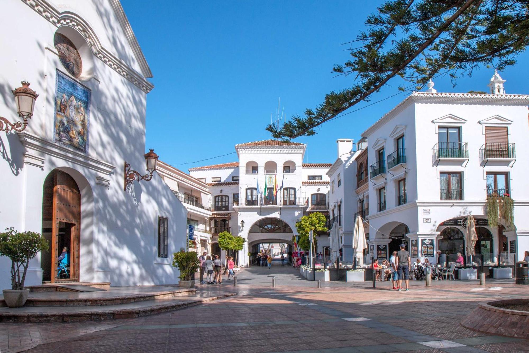 Complejo Andalucia Torrecilla Beach Nerja Exterior photo